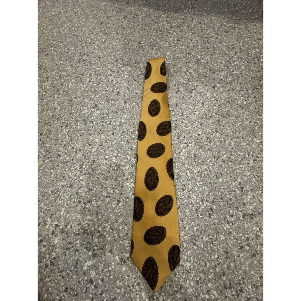 Christian Dior Monsieur Silk Necktie Gold Medallion Paisley